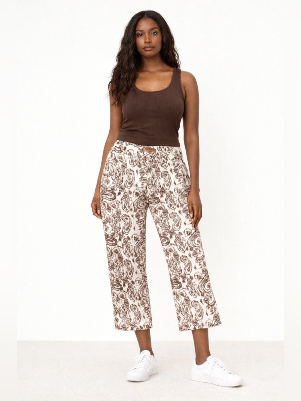 EUC Lee Jeans SZ 3/4 brown/white paisley print cropped pant/4 pockets/waist 29”